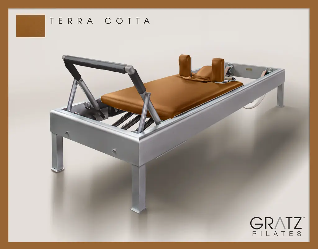 Pilates Archive Reformer in Aluminum - Image 48