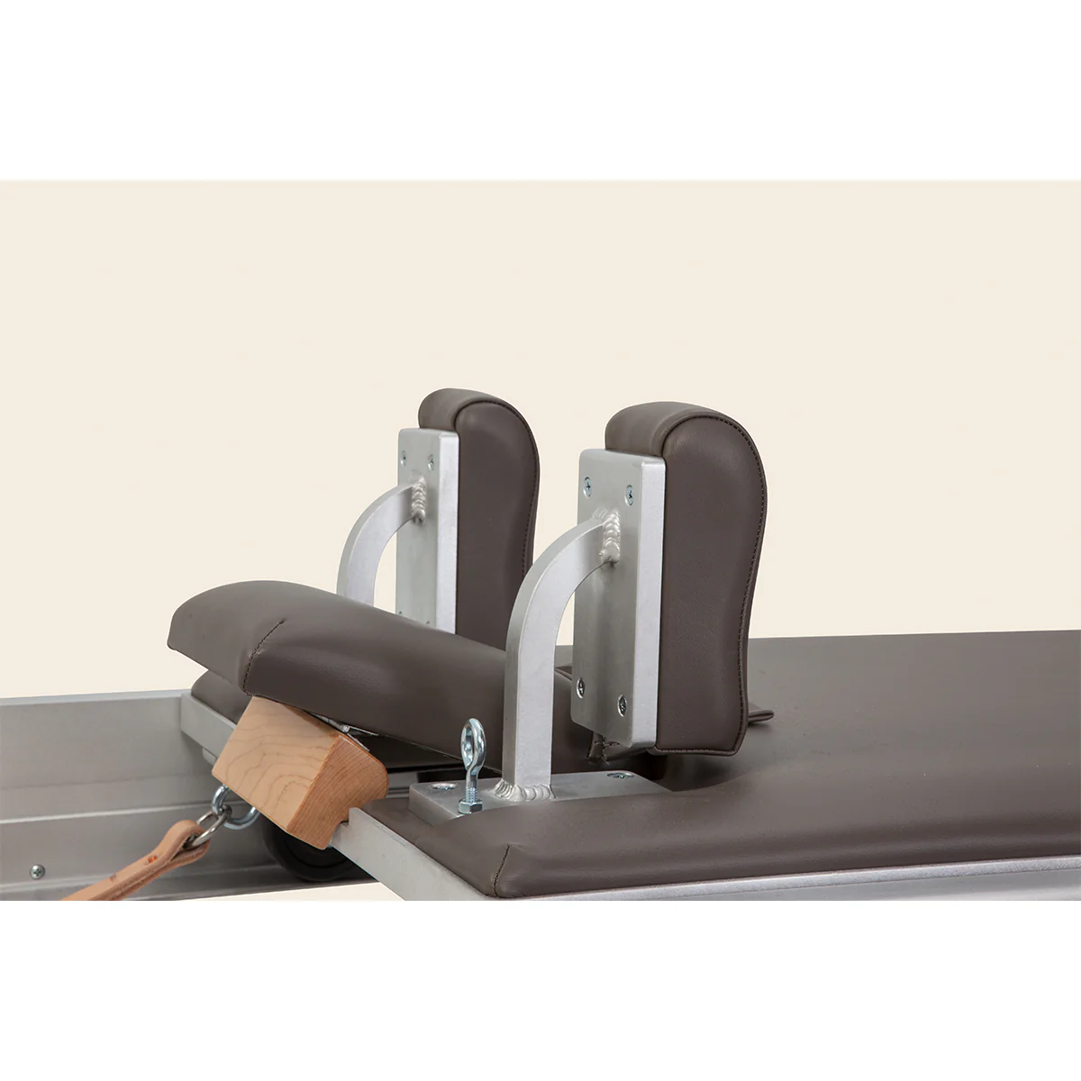Pilates Archive Reformer in Aluminum - Image 6